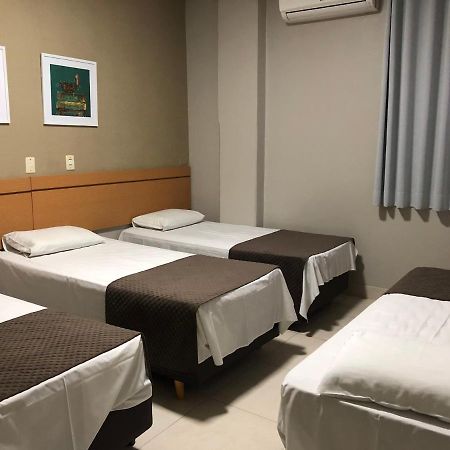 Hotel Astoria Maringa Bagian luar foto