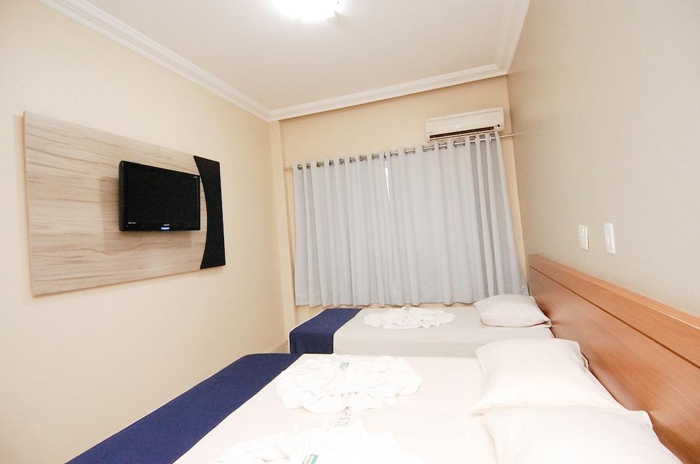 Hotel Astoria Maringa Bagian luar foto