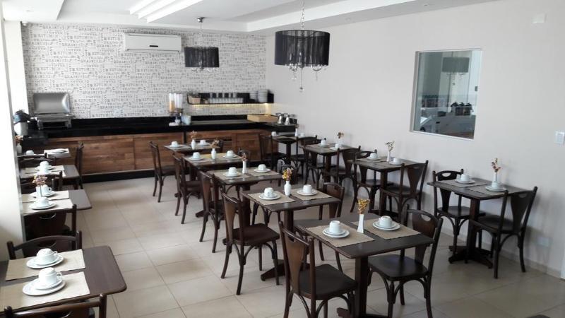 Hotel Astoria Maringa Bagian luar foto