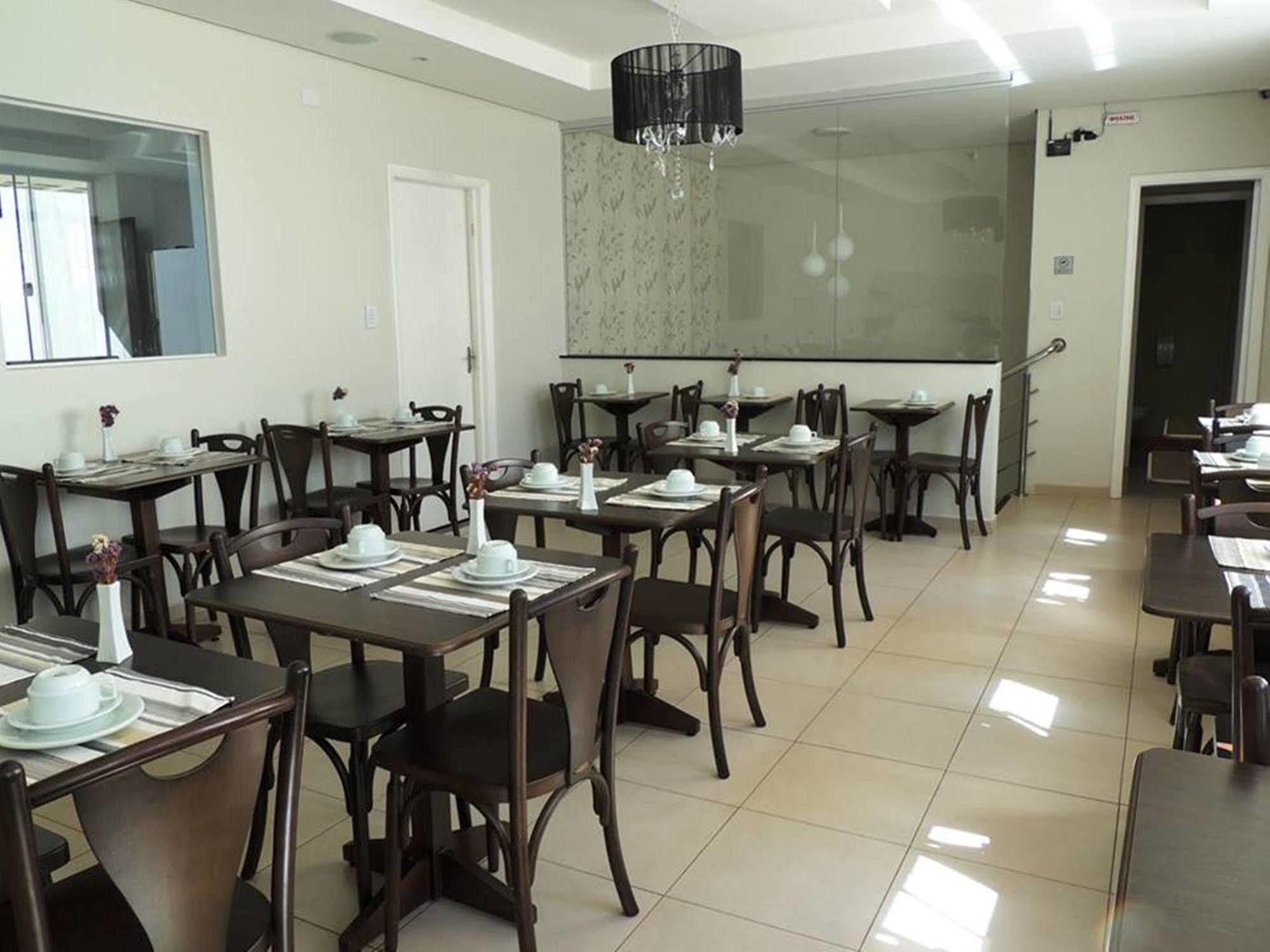 Hotel Astoria Maringa Bagian luar foto