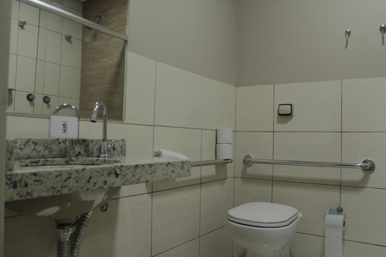 Hotel Astoria Maringa Bagian luar foto